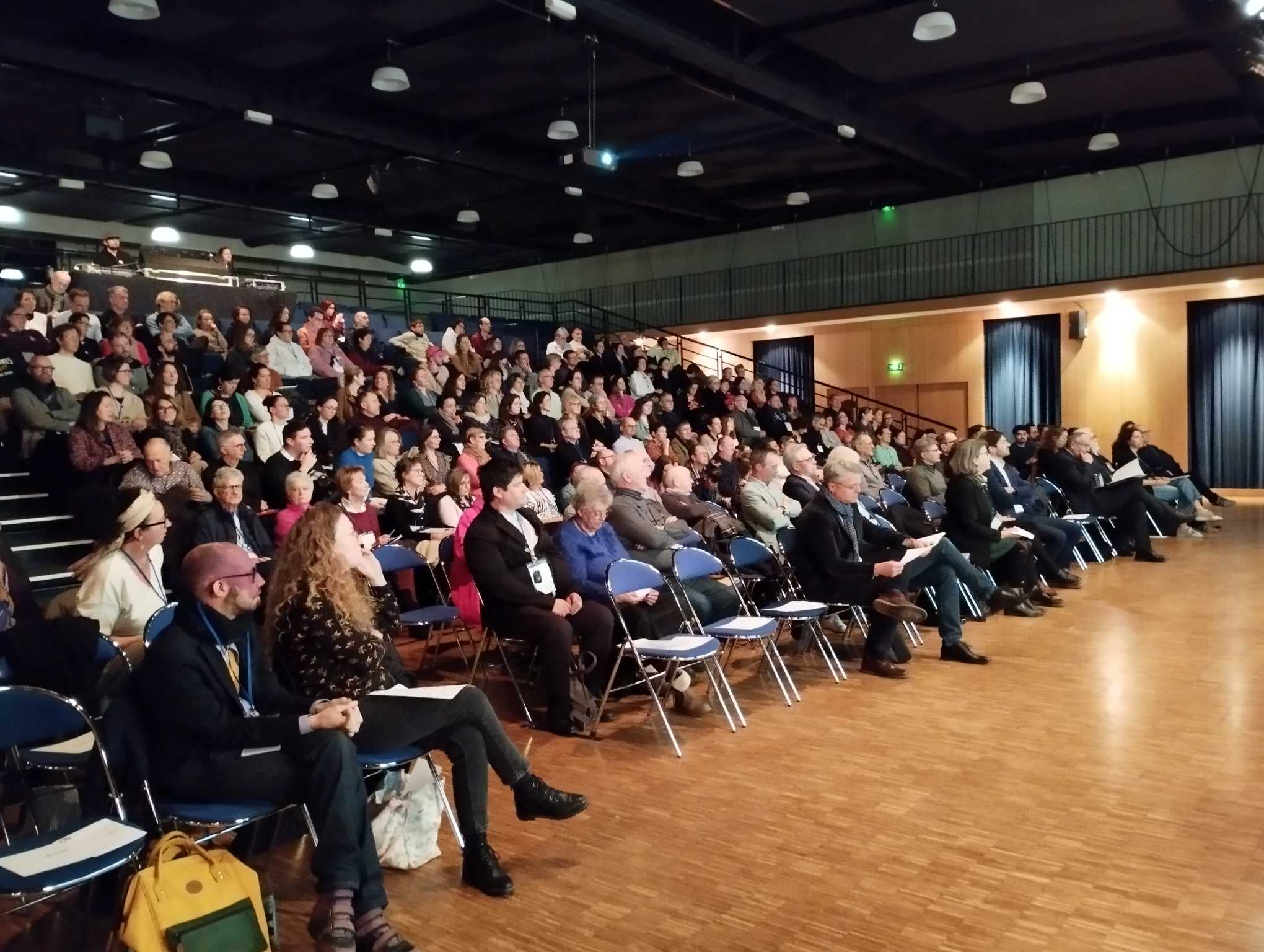 Public lors de la journée du projet associatif